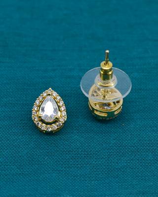 trendy oval shape cz studded brass gold plated stud earring for women and girls 4