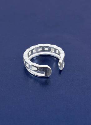 fine cuff design brass kundan silver plated adjustable finger ring for women and girls 3