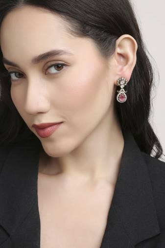 stylish oval and flower design brass kundan antique gold plated dangle earring for women and girls