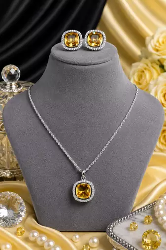 Rhodium finish noble spark necklace set