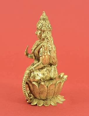 traditional devi laxmi design brass antique gold plated idol(murti) 3