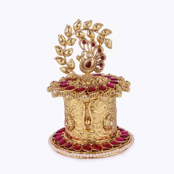 traditional leaf and peacock design gold plated sindoor dani/dibbi for women 4