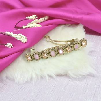 smooth round shape pink kundan antique gold plated hair clip for women and girls 1