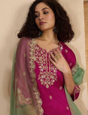 Women floral embroidered regular sequinned silk crepe kurta with sharara & with dupatta 4