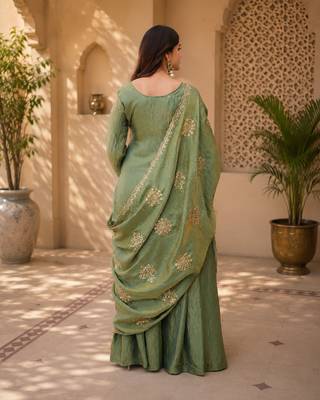 Women floral embroidered regular sequinned silk blend crepe kurta with sharara & with dupatta 5