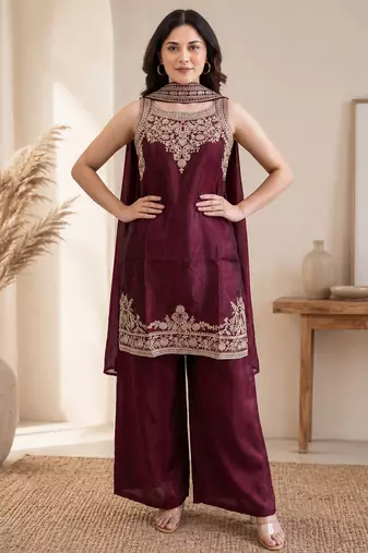Women ethnic motifs embroidered regular thread work kurta with palazzos & with dupatta