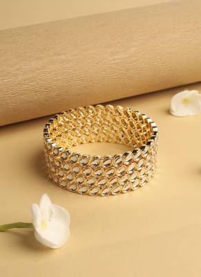 traditional circle shape white kundan stone gold plated set of 4 bangle set for women 3