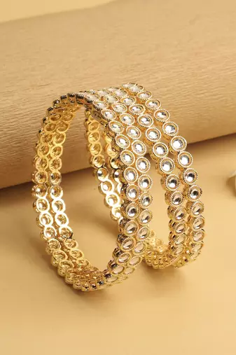 traditional round shape white kundan stone gold plated set of 4 bangle set for women