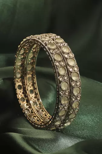 smooth round shape antique gold plated light green uncut kundan stone set of 2 bangle set for women
