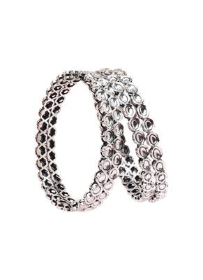 modern round shape white kundan stone silver plated set of 4 bangle set for women 1