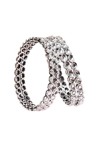 modern round shape white kundan stone silver plated set of 4 bangle set for women