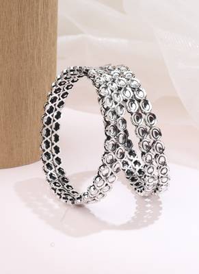 modern round shape white kundan stone silver plated set of 4 bangle set for women 2