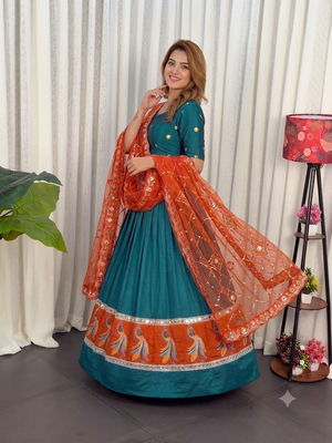 Morpich Lehenga Choli with Peacock Motif Border and Mirror Work 2