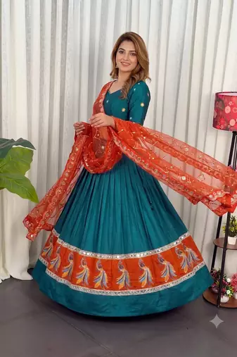 Morpich Lehenga Choli with Peacock Motif Border and Mirror Work