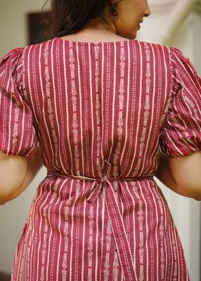 Red & cream striped cotton a-line dress with puff sleeves 3