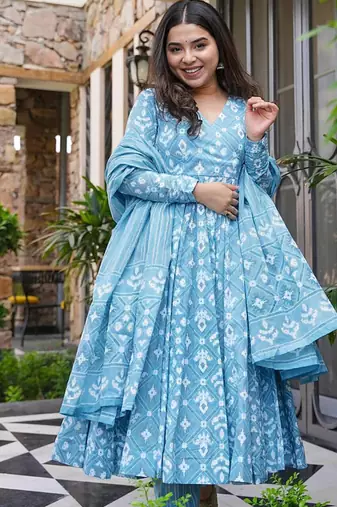 Floral printed muslin v neck anarkali set for women