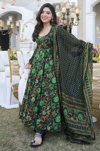 Floral printed muslin v neck anarkali set for women