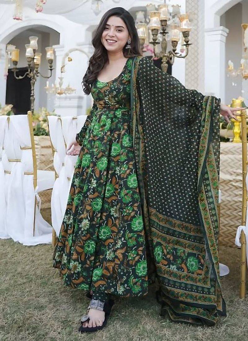 Floral printed muslin v neck anarkali set for women