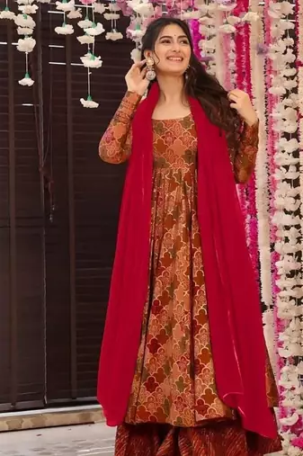 Floral printed muslin v neck anarkali set for women