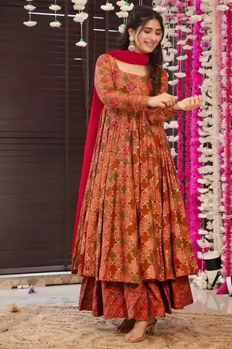 Floral printed muslin v neck anarkali set for women