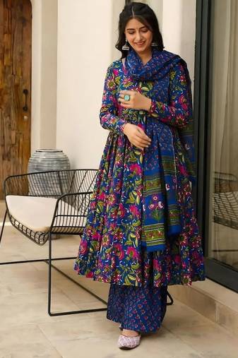 Floral printed muslin v neck anarkali set for women