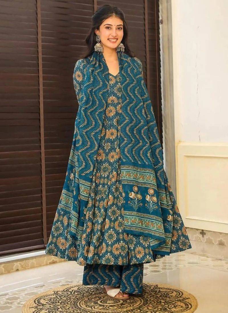Floral printed muslin v neck anarkali set for women