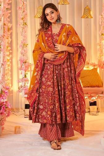 Floral printed muslin v neck anarkali set for women