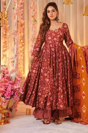 Floral printed muslin v neck anarkali set for women