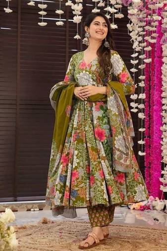 Floral printed muslin v neck anarkali set for women
