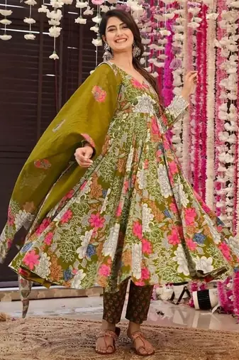 Floral printed muslin v neck anarkali set for women