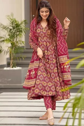 Floral printed muslin v neck anarkali set for women