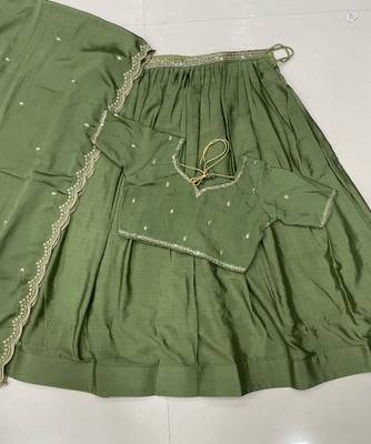 Light Green silk blend Lehenga Choli with Scalloped Dupatta and Waist Belt 4