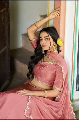 Pastel Peach silk blend Lehenga Choli with Scalloped Dupatta and Waist Belt