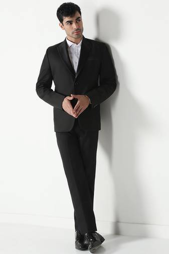 Mens black peaked lapel tuxedo suit