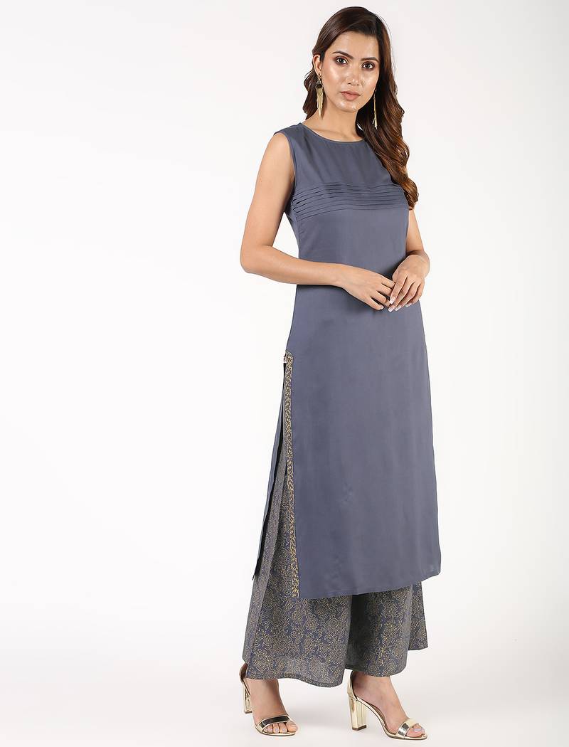 rayon solid pintucks straight kurta,grey,(s,m,l,xl,2xl,3xl)