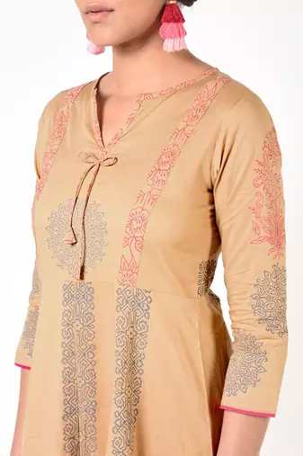 Cotton floral print anarkali kurta ,beige,(s,m,l,xl,2xl,3xl)