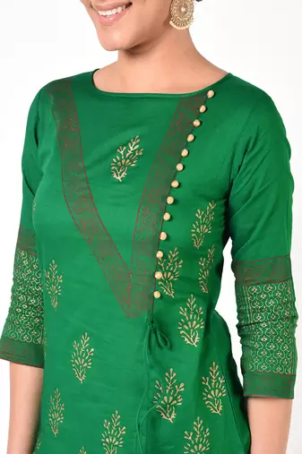 cotton gold print straight kurta,green,(s,m,l,xl,2xl,3xl)