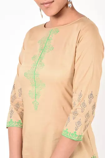 cotton floral print straight kurta,beige,(s,m,l,xl,2xl,3xl)