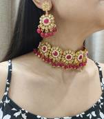 hot pink kundan choker set with maang tikka