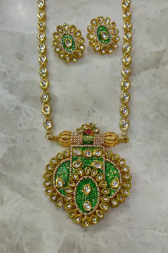 green long kundan necklace set