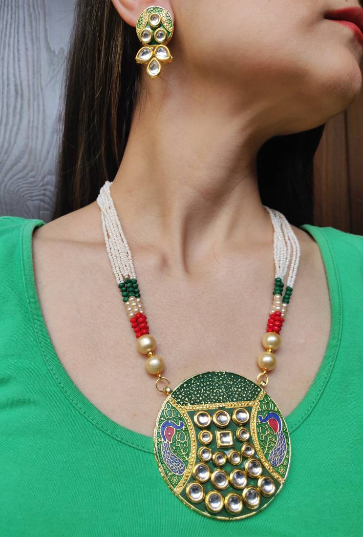 green kundan necklace set