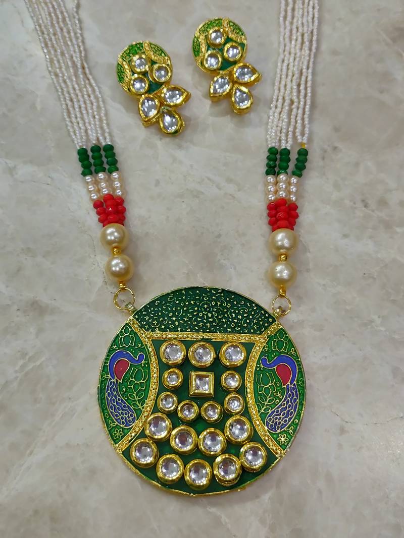 green kundan necklace set