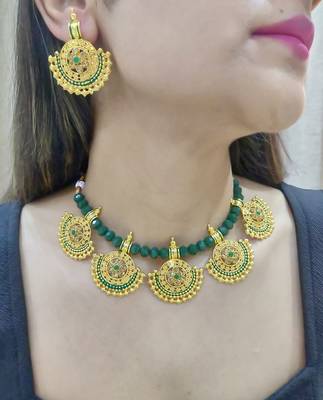 green kundan necklace set 1