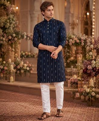 Blue embroidered cotton straight kurta 1