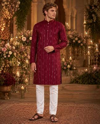 Maroon embroidered cotton straight kurta 1