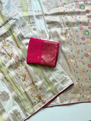 White Color Meenakari Bird Figure Weaving And Dubbal Jari Weaving Bird Figure Strip Crepe Georgette Saree 4