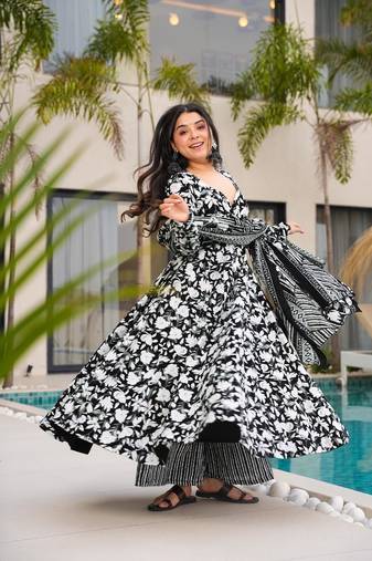 Floral printed muslin v neck black anarkali set