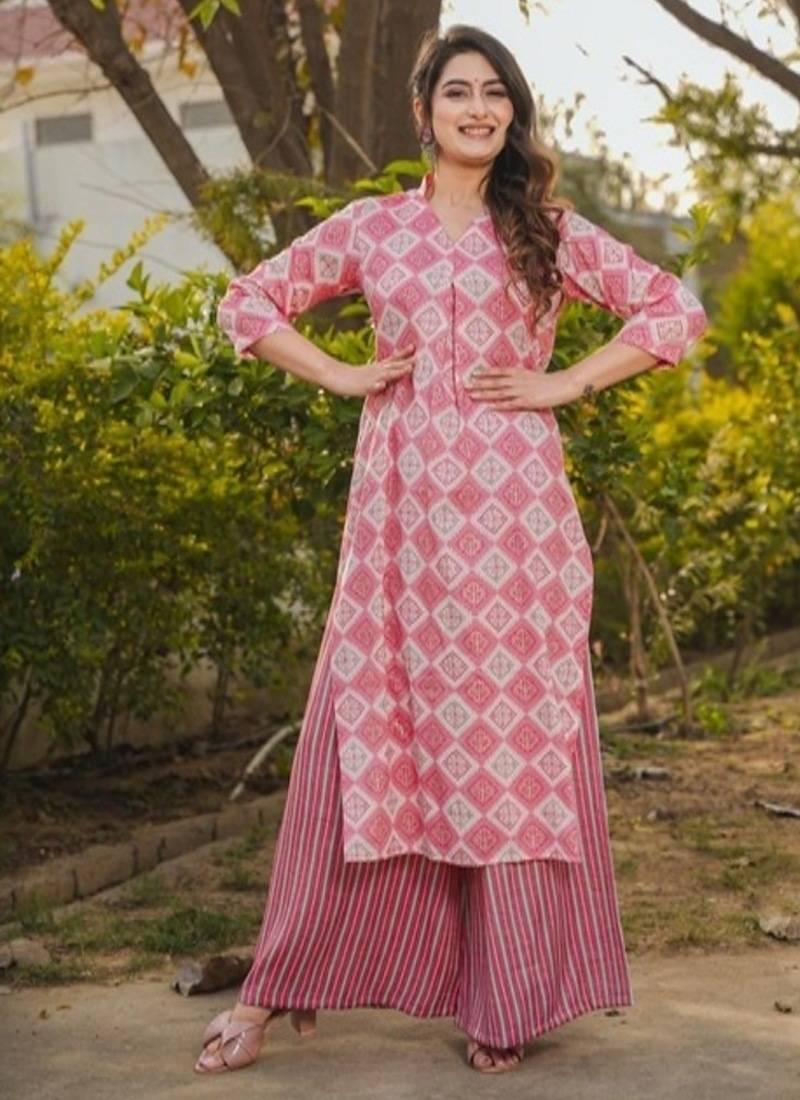 Floral printed rayon v neck kurta & trouser set