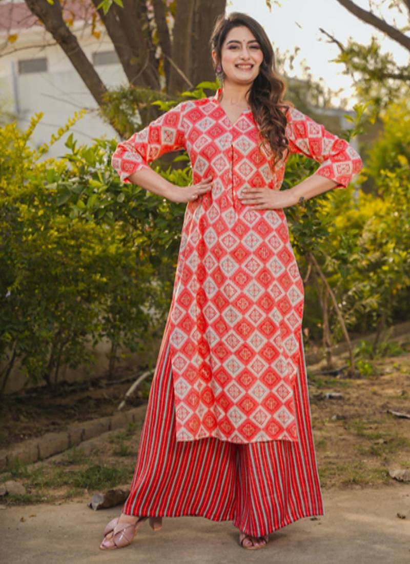 Floral printed rayon v neck kurta & trouser set