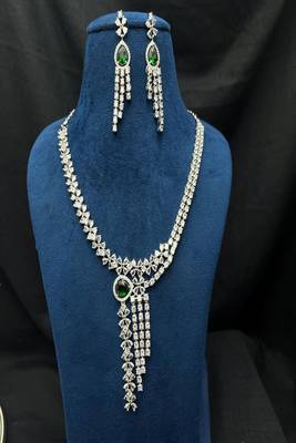 emerald green tear drop bridal necklace set | silver plated cz dangle earrings 2